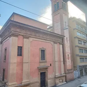 Farolfi Galliera Apartamento